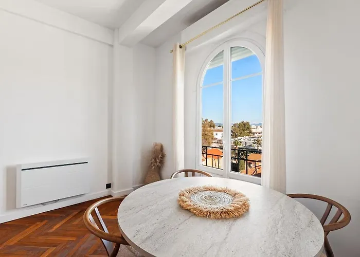 Apartment Elegance Les Pins 6e Etage Ascenseur